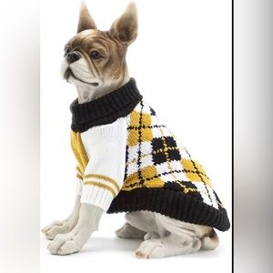 -Diamond Plaid Dog /Cat Sweater  - Small